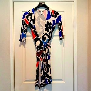 DVF Wrap dress 🌟